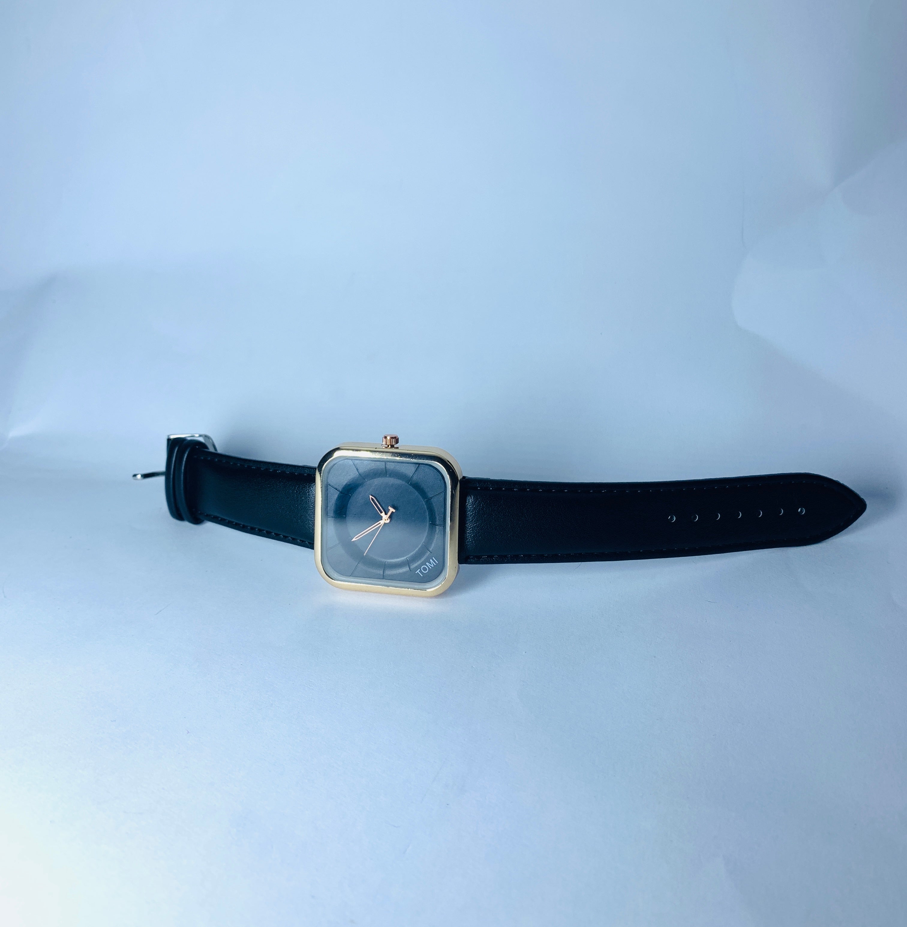 Tomi T083 black with golden touch casual men watch - TIME GHAR