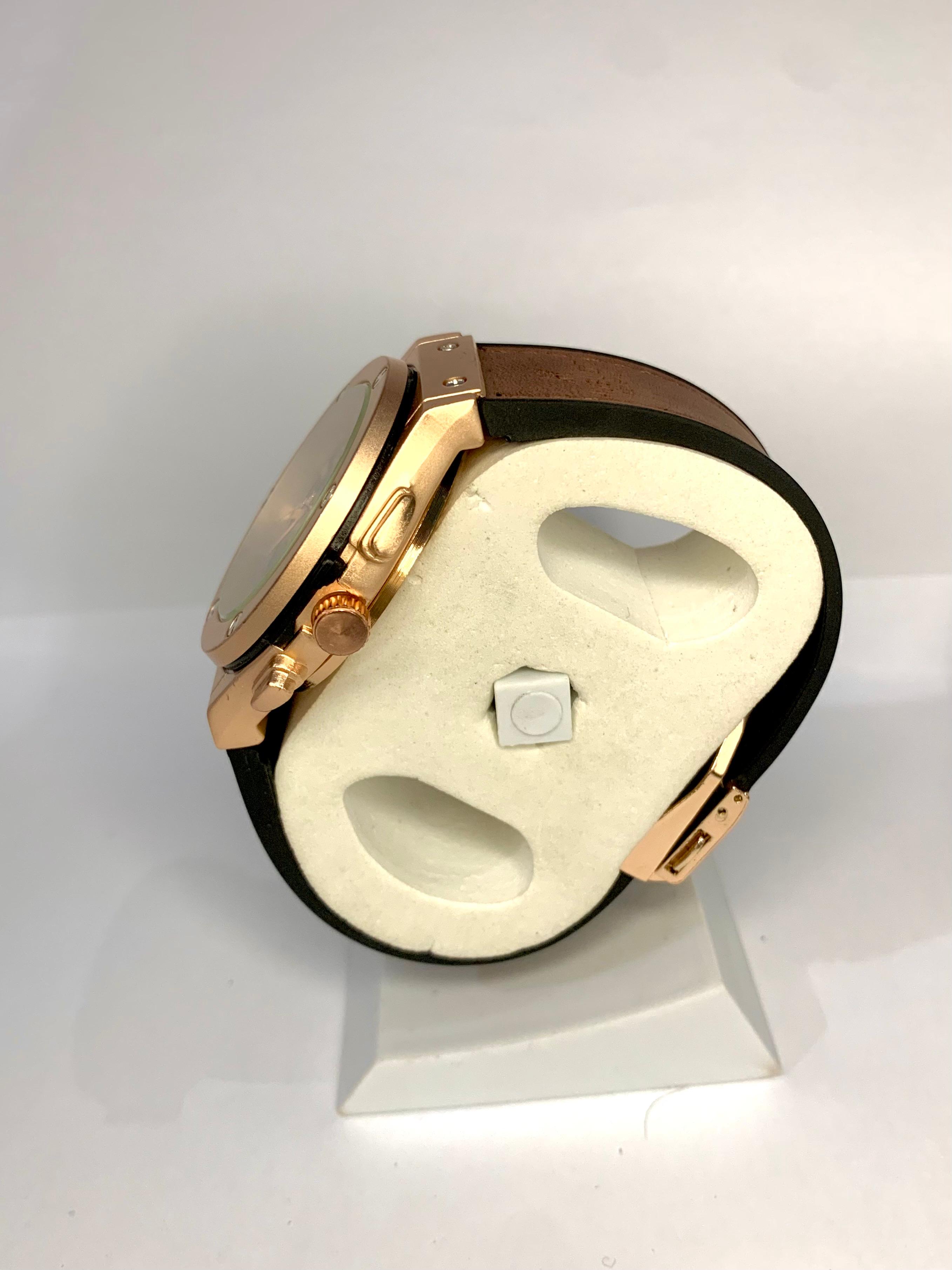 HUBLOT Brown Straps Watch