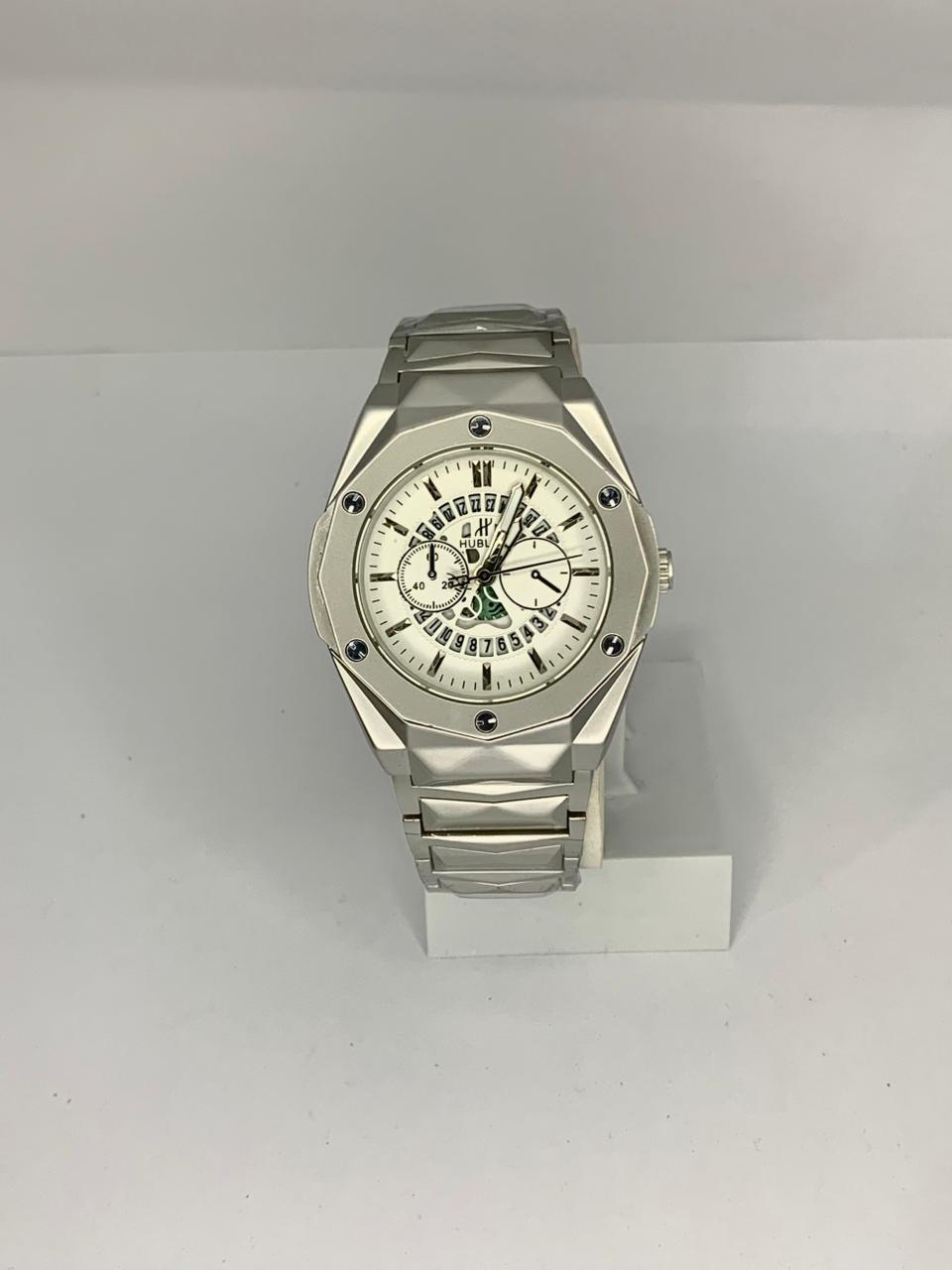 Hublot Diamond Cut White dail