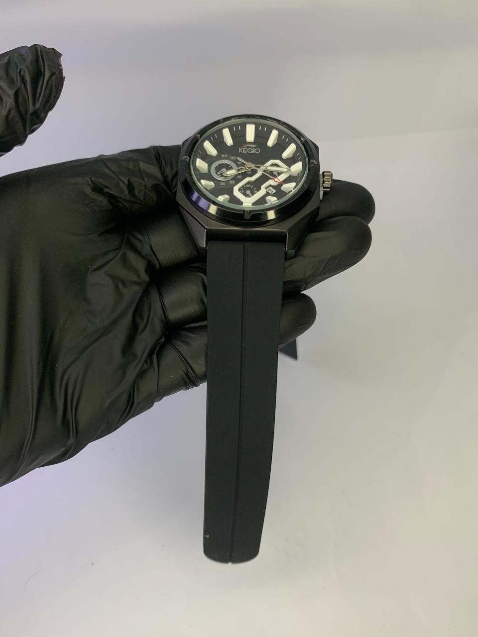 RUBBER STRAPS ARTICLE